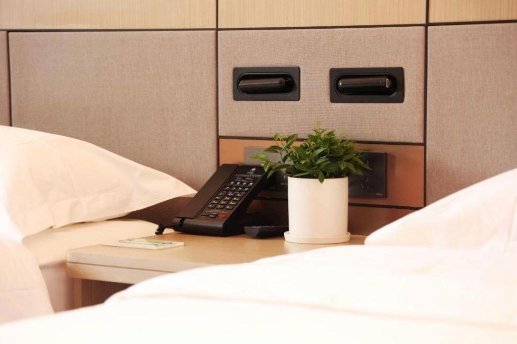 Greentree Inn Suzhou Industrial Zone Yangcheng Lake Weiting Mong Kok Express Hotel Exterior foto