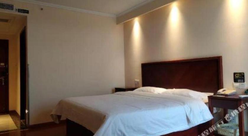 Greentree Inn Suzhou Industrial Zone Yangcheng Lake Weiting Mong Kok Express Hotel Exterior foto
